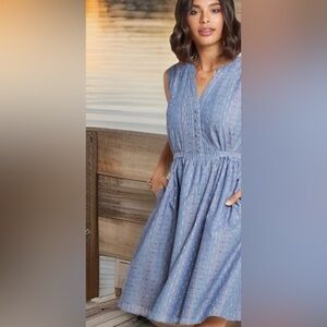 MODCLOTH Expert In Your Zeal Dress M Chambray Dotted Pleated Midi Lined Spring
